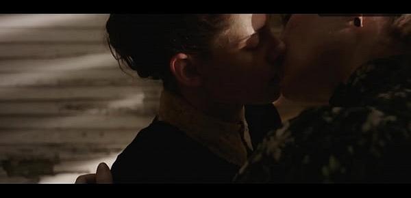  Kristen Stewart Lesbian scene in Lizzie